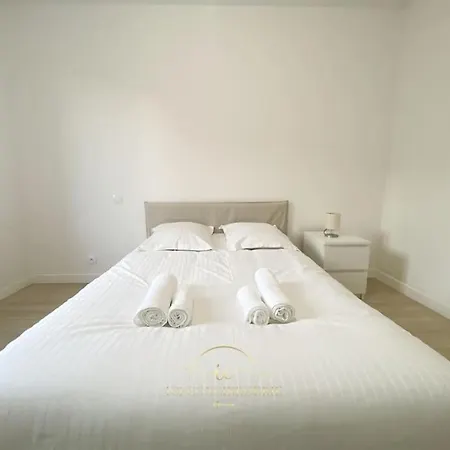 Le Grand Rambolitain Apartment
